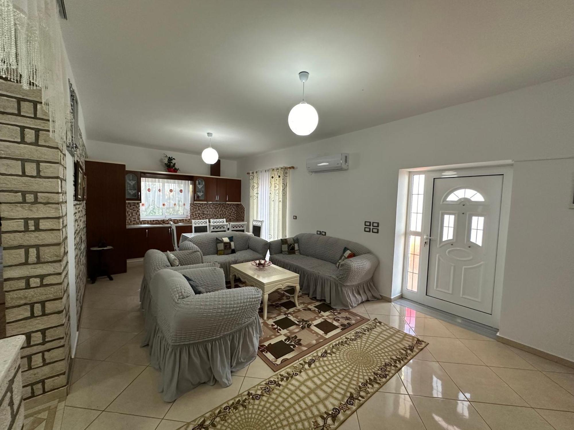Luan Apartamento Sarandë